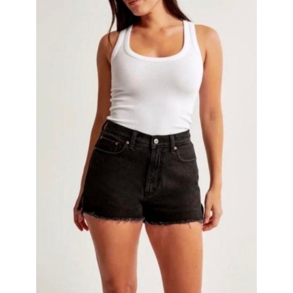 Abercrombie & Fitch The Mom Short Mid Rise Size 27 / 4 High-Rise